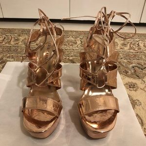 Fashion Nova “Last Forever” Heels size 7.5